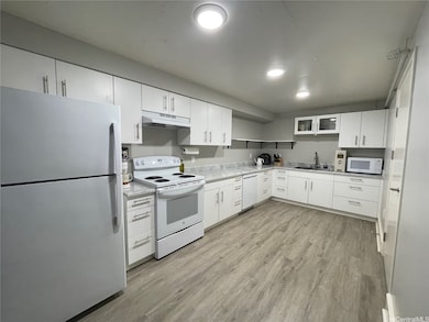 The Block Apartments unit 316, Honolulu, HI 96813 - photo 6