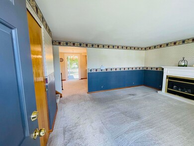 1102 NE 2nd St, Washington, IN 47501 - photo 2