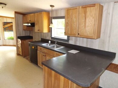 378 Cooperwood Rd, Crawfordville, FL 32327 - photo 3