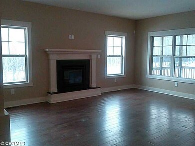 Den/Family/Great Room - Wood Floors with fireplace