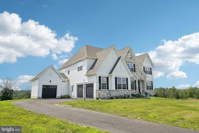 1832 Enclave Dr, Quakertown, PA 18951 - photo 3