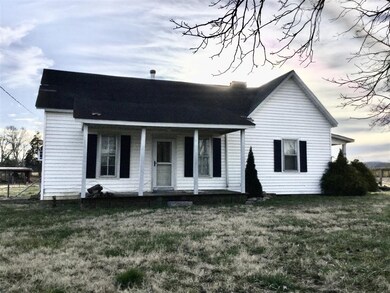 1005 Old Center Church Rd, Shelbyville, TN 37160 - photo 4