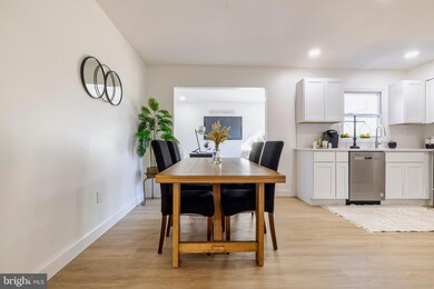 10 Norman Ln, Willingboro, NJ 08046 - photo 2