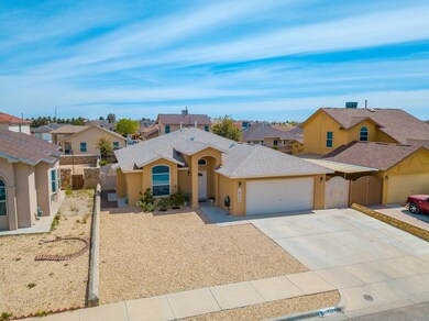 14304 Desert Sunset Dr, Horizon City, TX 79928 - photo 5