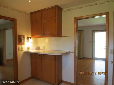 7937 Edgewood Farm Rd, Frederick, MD 21702 - photo 6