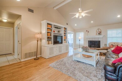 706 Dickerson Cir, Celina, TX 75009 - photo 5