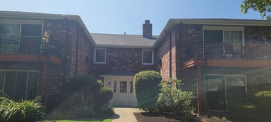 37 Fountain Ln unit 8, South Weymouth, MA 02190 - photo 2