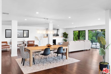 3235 Steven Dr, Encino, CA 91436 - photo 6