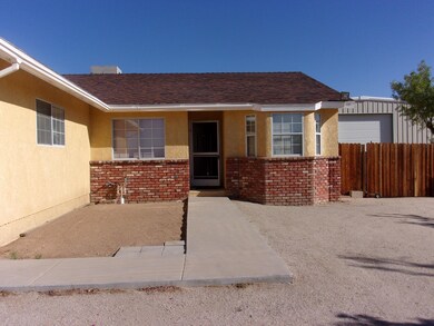 5879 Willow Ave, Rosamond, CA 93560 - photo 6