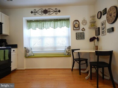 4199 Stockbridge Dr unit 9D, Dumfries, VA 22025 - photo 6