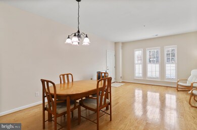 42827 Burrell Square, Ashburn, VA 20147 - photo 5