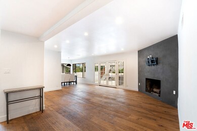 5005 Calderon Rd, Woodland Hills, CA 91364 - photo 6