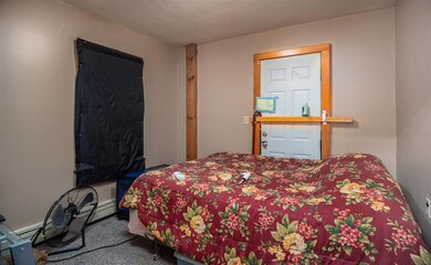 11 Maple St, Rochester, NH 03867 - photo 6