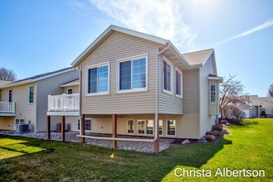 6-web-or-mls-2551-gracepoint-dr-se