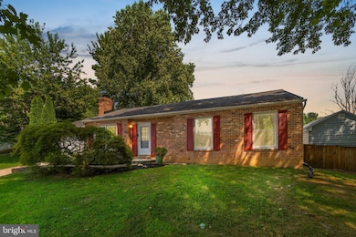 7087 Macbeth Way, Sykesville, MD 21784 - photo 2