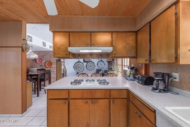 4239 W Mountain View Rd, Phoenix, AZ 85051 - photo 6