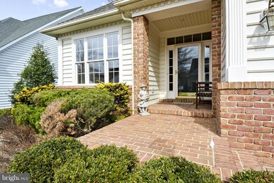 6813 Crofton Colony Ct, Crofton, MD 21114 - photo 3