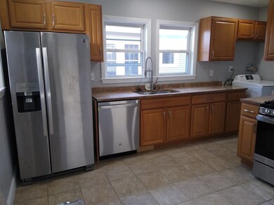 88 Alpine St unit 88, Cambridge, MA 02138 - photo 4