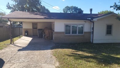 4704 Westview Dr, Paragould, AR 72450 - photo 2