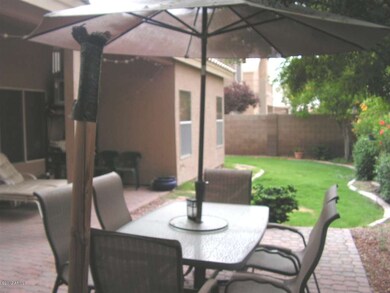 405 W El Freda Rd, Tempe, AZ 85284 - photo 2