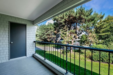 50 Allerton Place unit B, Marblehead, MA 01945 - photo 5