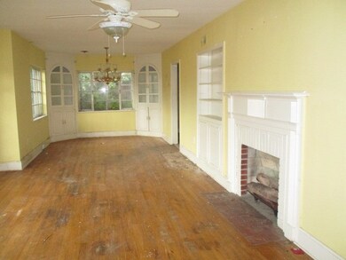 600 Chester Ave N unit 1, Douglas, GA 31533 - photo 2