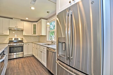 51 Beverly Rd, Natick, MA 01760 - photo 6