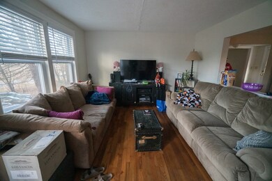 80 West St, Amherst, MA 01002 - photo 2