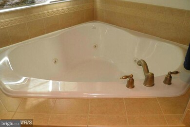 2489 Curie Ct unit 108, Herndon, VA 20171 - photo 4