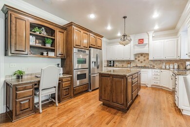 410 NW O St, Bentonville, AR 72712 - photo 5