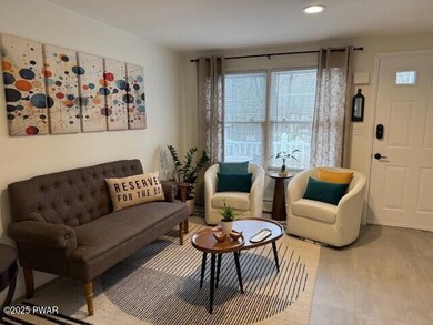 125 Sawkill Ave unit L, Milford, PA 18337 - photo 6