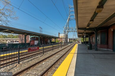 141 Krams Ave unit 10, Philadelphia, PA 19127 - photo 3