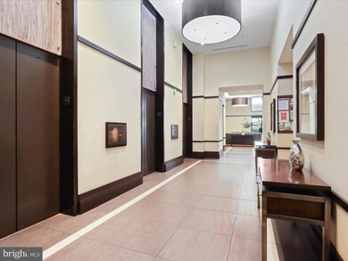 The Brittany unit 802, Arlington, VA 22204 - photo 3