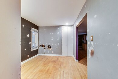 6232 N Washtenaw Ave, Chicago, IL 60659 - photo 7