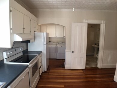 34 Laurel St, Holyoke, MA 01040 - photo 5