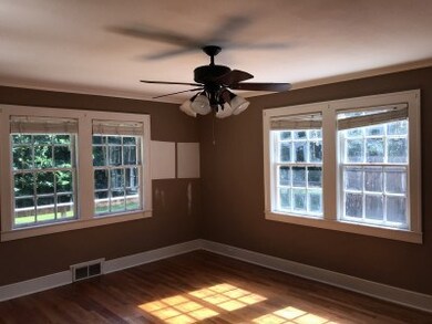 211 W Glessner St, Americus, GA 31709 - photo 6