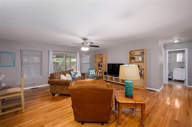 225 Windsor Dr, Pottsboro, TX 75076 - photo 5