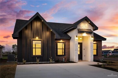 700 Marissa Dr, Alamo, TX 78516 - photo 3