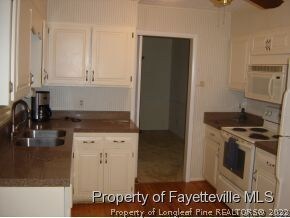 2220 Kingswood Rd, Fayetteville, NC 28303 - photo 4