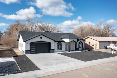 108 San de Cristo, Bloomfield, NM 87413 - photo 2