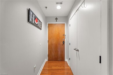 315 N Spruce St unit 408, Winston Salem, NC 27101 - photo 5