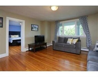 82 Munroe St unit 10, Somerville, MA 02143 - photo 3