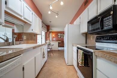 17665 N Del Webb Blvd, Sun City, AZ 85373 - photo 2