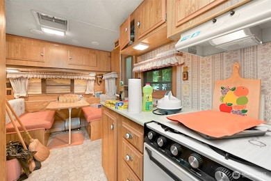 1111 Alder Ln, Sumas, WA 98295 - photo 4