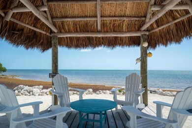 Kawama Beach tiki