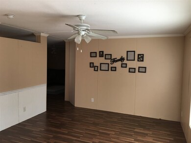 98 Maido St, Crawfordville, FL 32327 - photo 4