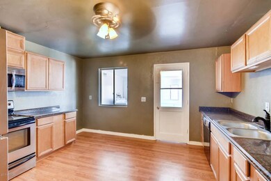 1024 W 10th Street Tempe AZ-large-006-4-