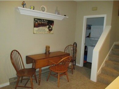 Kitchen with eating bar