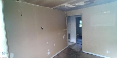 619 Lincoln St, Reidsville, NC 27320 - photo 3