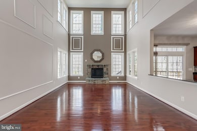 7215 White House Dr, Springfield, VA 22153 - photo 3